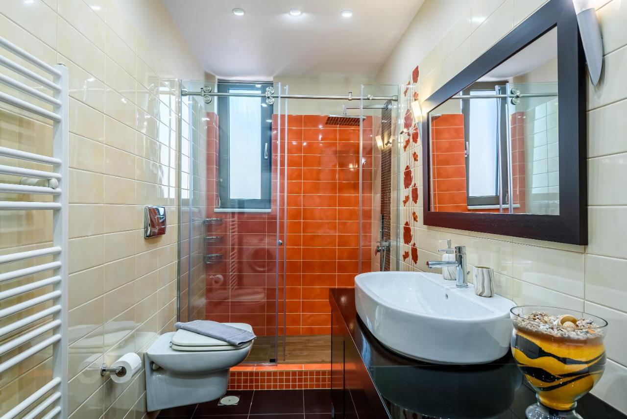 Luxury Villa In City Center With Rooftop Swimming Pool Hanya Dış mekan fotoğraf